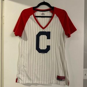 EUC Cleveland Baseball shirt, size L